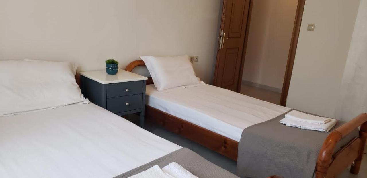 Michalis, 2-Bedroom Apartment In Saranda Dış mekan fotoğraf